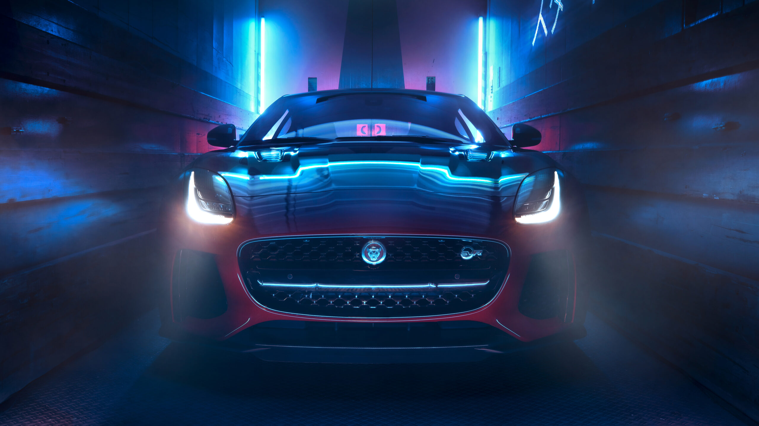 jaguar_f_type_svr_2018_4k-hd_wallpapers