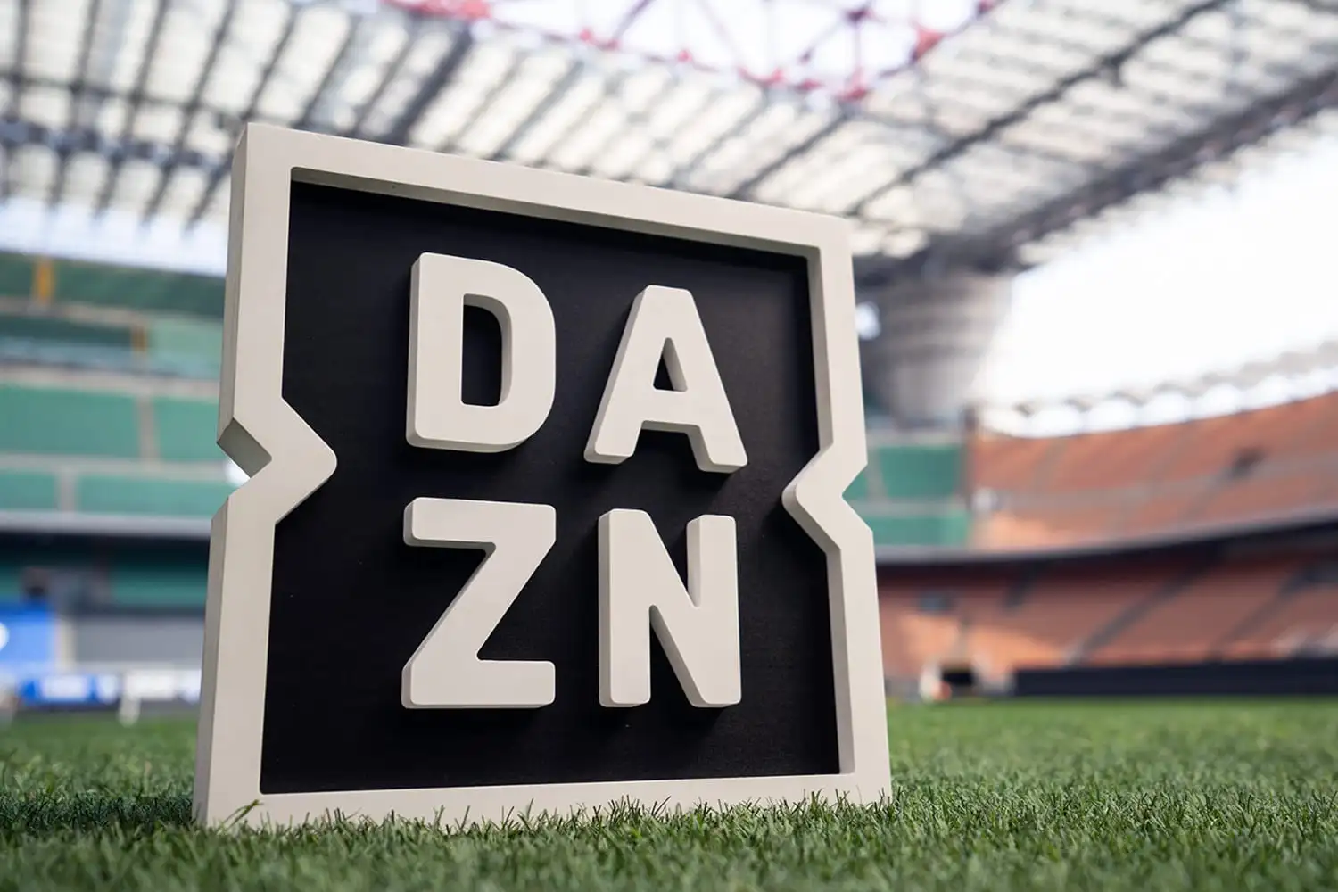 DAZN_HEADER